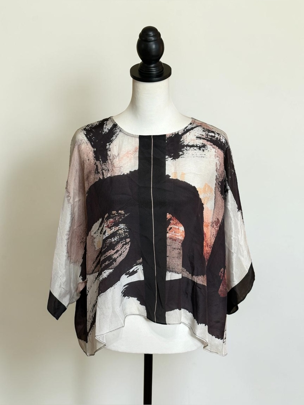 NWT Cocoon House Silk Wearable Art Popover Top One Size *Flaw